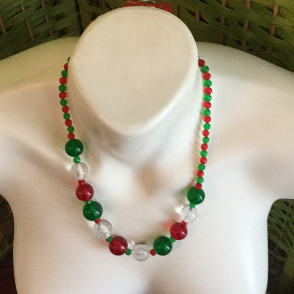 ๐๐
โ๏ธNWT Holiday Fun To Wear Necklace / Pierced Earrings Set Must Have ๐๐
โ๏ธ - Picture 4 of 6